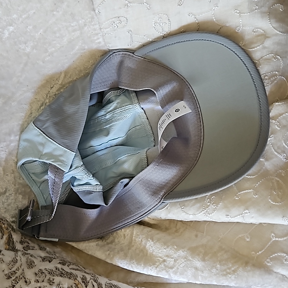 Lululemon Ripstop Multi-Panel Hat - Picture 4 of 12